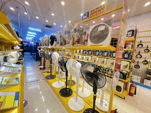 Dien May XANH Supermarket